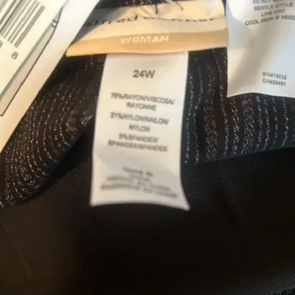 Alfred Dunner Black/Gray Stretch Allure tummy control pants, size 24W - Picture 5 of 5